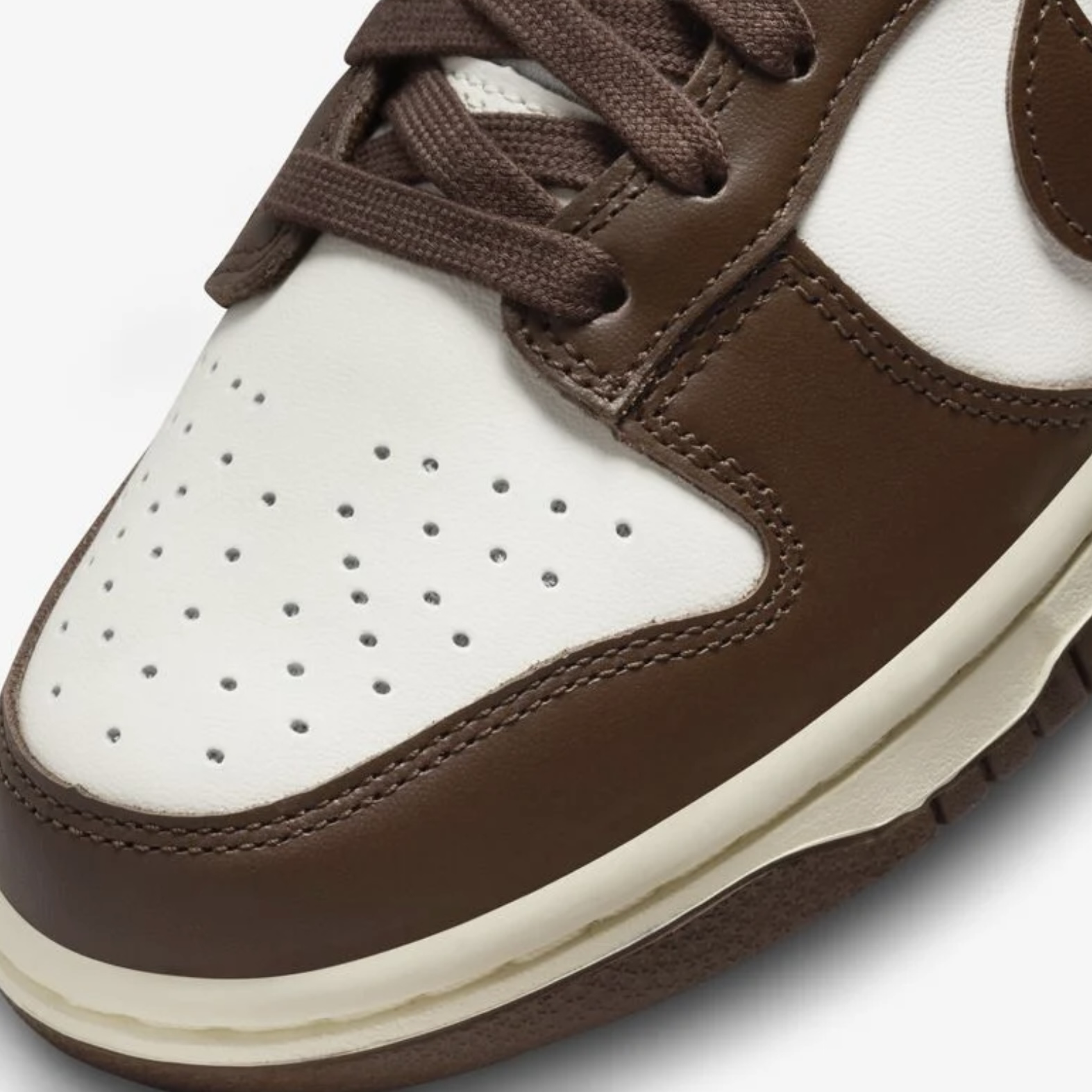 Nike Dunk Low "Cacao Wow"