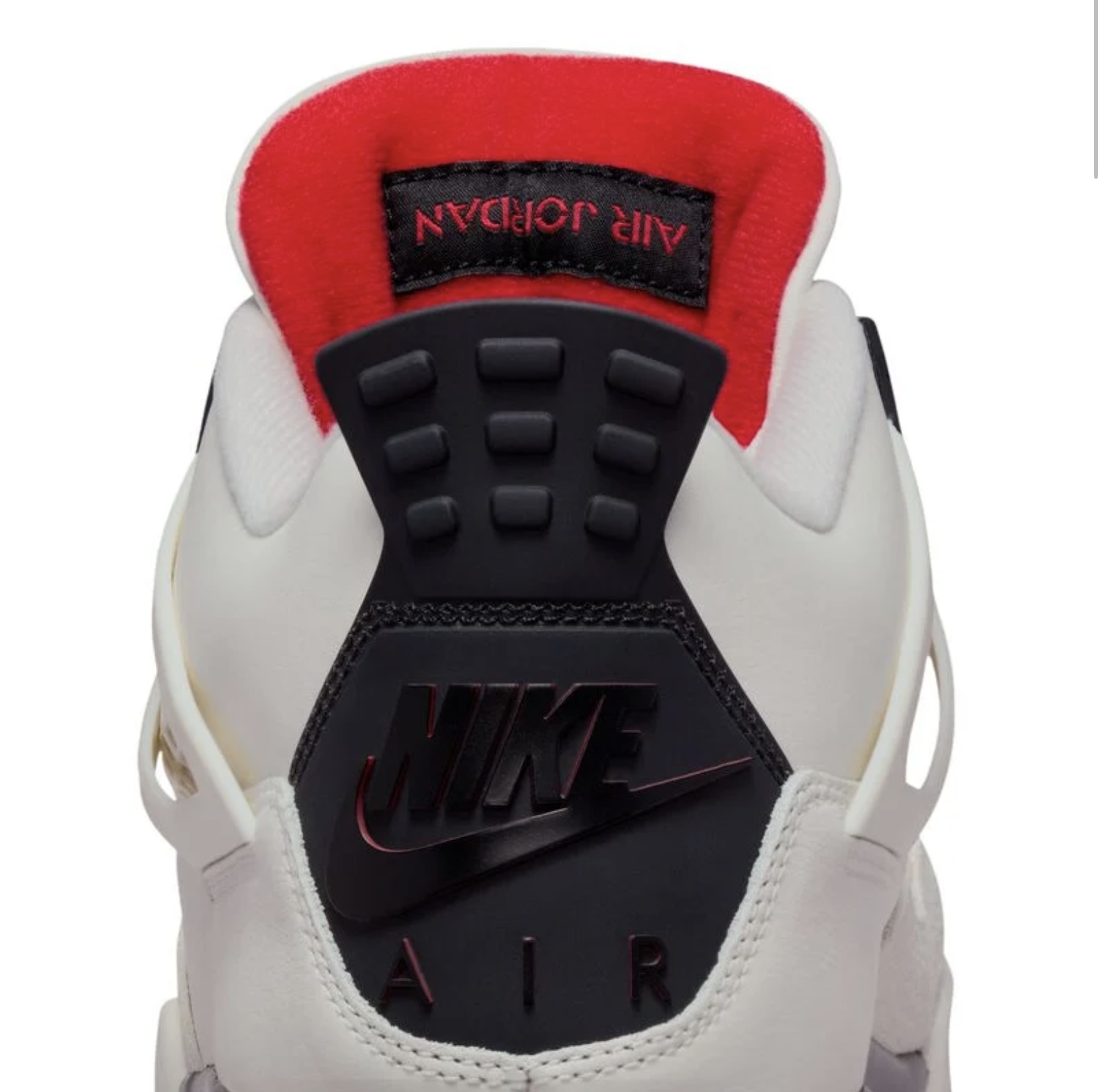 Air Jordan 4 Retro 'Flight Club'.