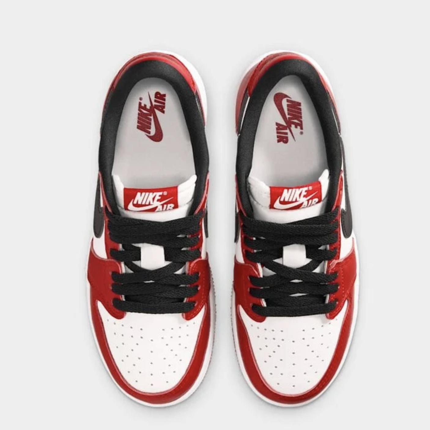 Air Jordan 1 Retro Low OG "Chicago"